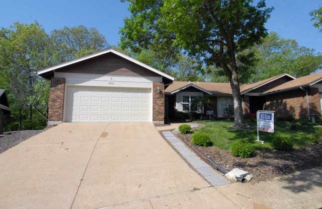 Coming Soon....Ellisville Area / West County/Ranch style duplex/villa photos photos