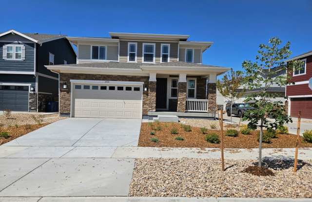 5 Bed 3.5 Bath Home with a park and Community Garden Across the Street. photos photos