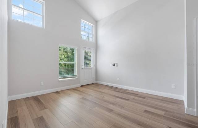 1507 CATHERINE Street Gallery 2