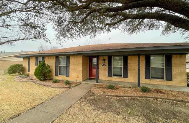 1714 Crescent Drive - 1714 Crescent Drive, Sherman, TX 75092