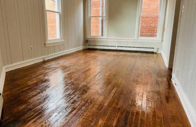75 Main St - 75 Main Street, Sussex, NJ 07461