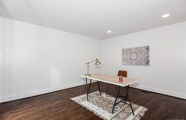 219 West 8th Street Gallery 3