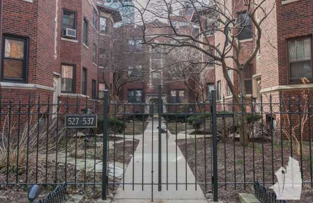 530 West Brompton Avenue Gallery 4