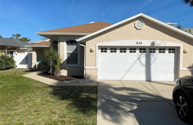 828 Hope Avenue - 828 Hope Avenue, New Smyrna Beach, FL 32169