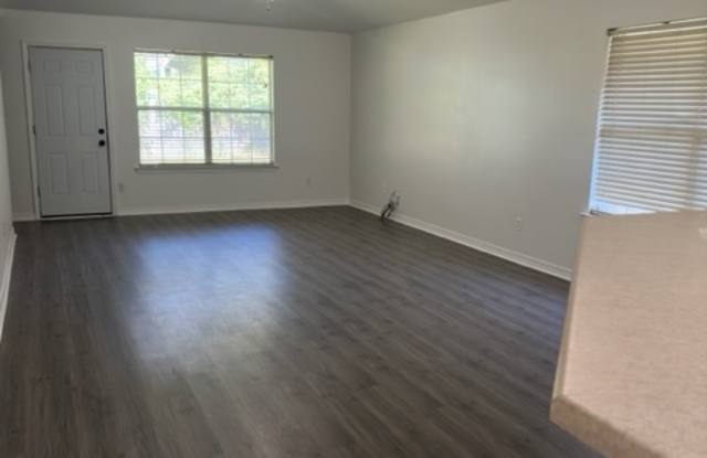 6311 Mers Lane Gallery 2
