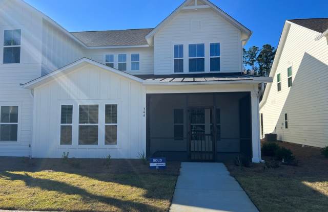 3 Bedroom Townhouse in Washington Square! photos photos 3 Bedroom Townhouse in Washington Square! photos photos