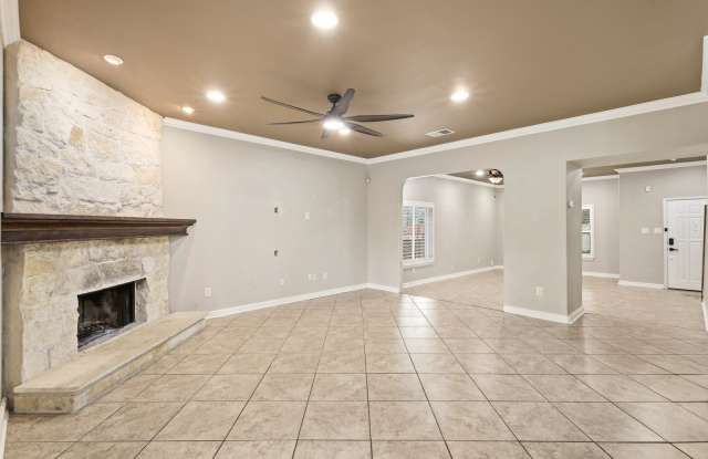 21534 Longwood Gallery 4