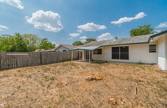 9518 Millbrook Dr Gallery 2