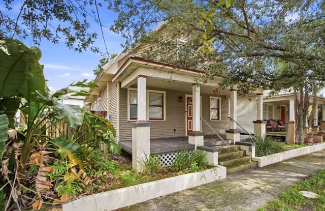 Charming 3 Bed, 3 Bath Home in Old West Tampa Gallery 3