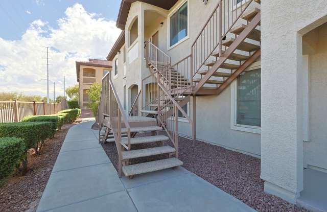 Modern Condo in Gated Community! Gallery 1