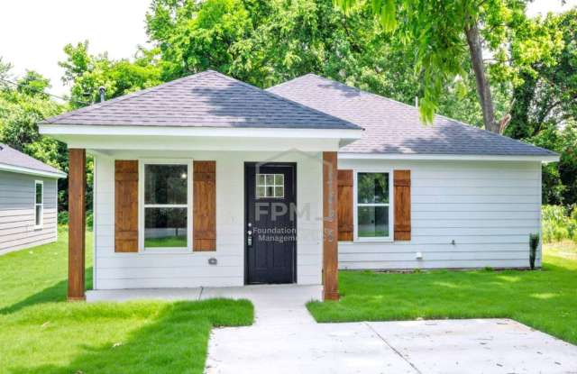 3686 Grey Road photos photos