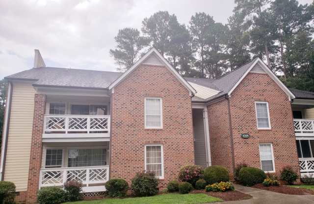 CONDO IN DOWNING CREEK - 1006 Kingswood Drive, Durham, NC 27517