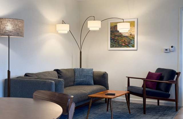 Spacious 2-Bedroom, 3-Bath Home in Spokane with Modern Comforts photos photos