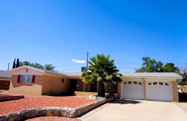 Exquisite Single Level Westside Home With Refrigerated Air Located In Quiet Neighborhood photos photos