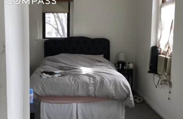 235 East 60th Street - 235 E 60th St, New York City, NY 10065