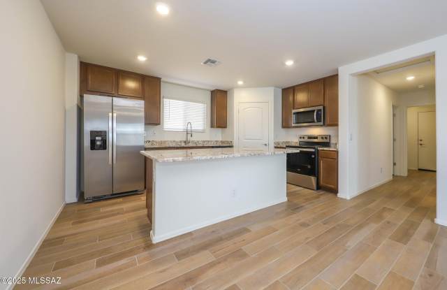9122 E Red Bluff Court Gallery 4