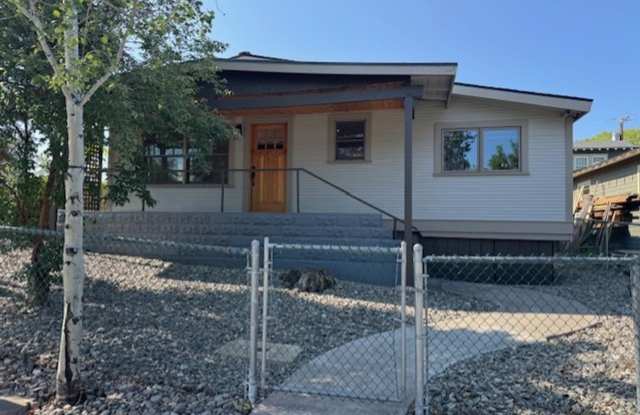 Downtown Bend Bungalow photos photos