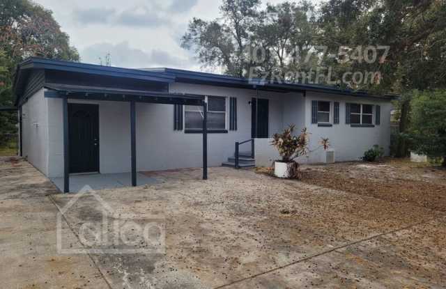 1235 Emeralda Rd Gallery 1