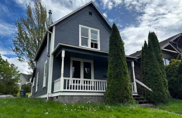 3 bedroom 1 bath house - Near downtown and WWU photos photos