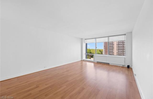 12700 Lake Avenue Gallery 2