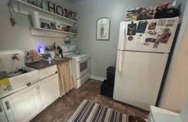 740 Friendship Drive Gallery 3
