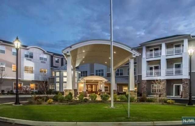 396 Forest Avenue 1337 photos photos