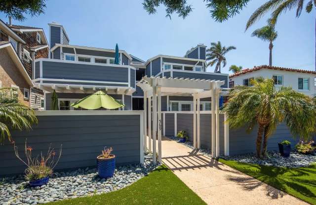 569 E Ave photos photos