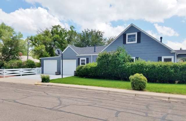 3819 Reed Avenue Gallery 2