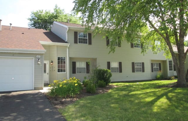 69 GANT Circle - 69 Gant Circle, Streamwood, IL 60107