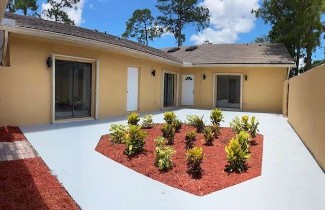 1312 Periwinkle Place photos photos