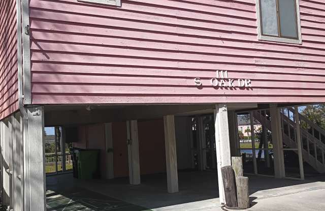 111 South Oak Drive photos photos