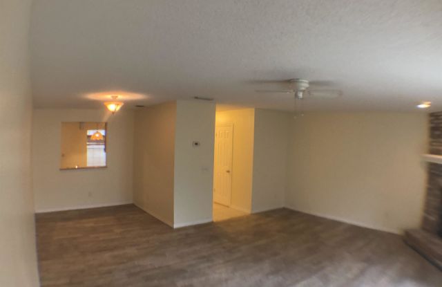 12075 Candlewyck Ln. Gallery 4