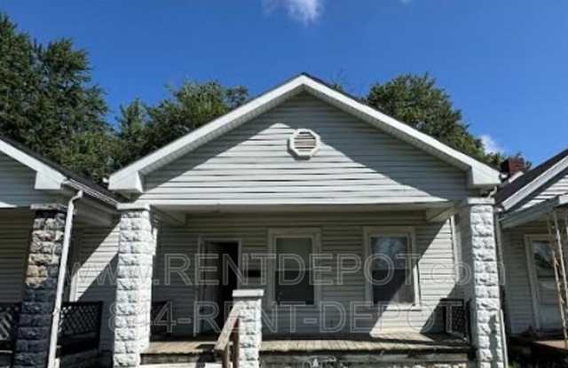 1332 E Illinois Gallery 1