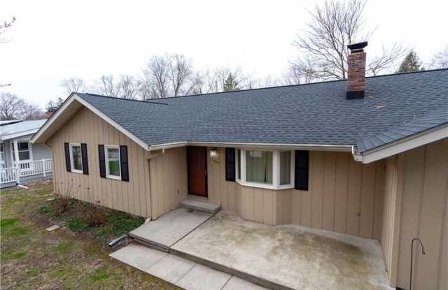 377 Carmelview Drive Gallery 3