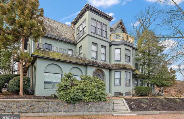 1400 DELAWARE AVE #C1 photos photos