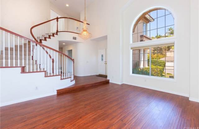 19908 E Country Hollow Drive Gallery 3
