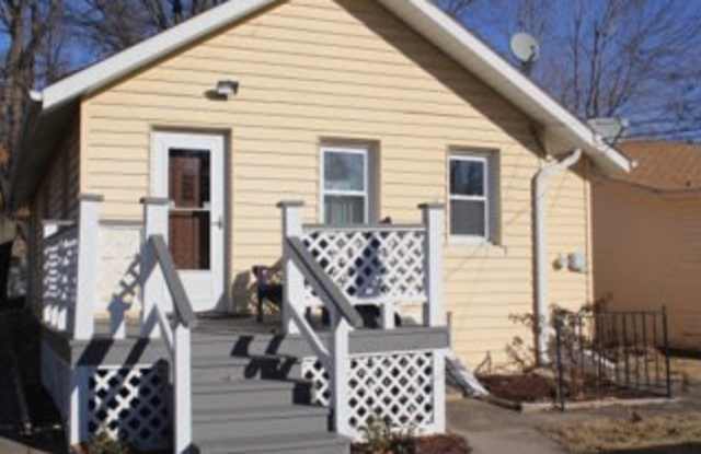 1030 Riley St photos photos