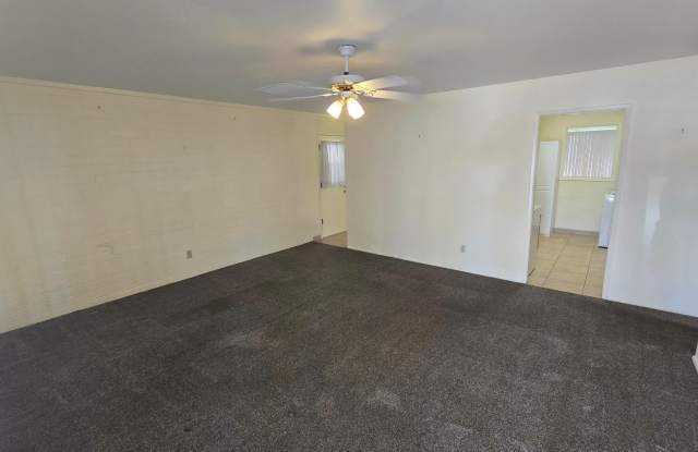 10806 N 110TH Drive Gallery 3