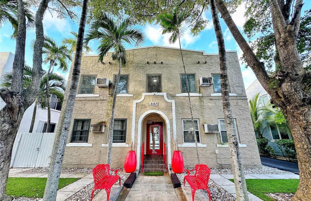 2153 SW 14th Ter photos photos