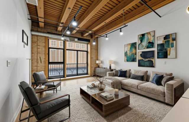 1133 South Wabash Ave. photos photos