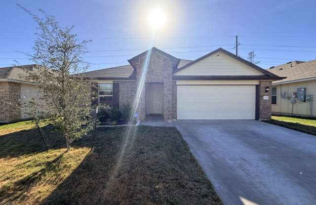 NEW IN MANAGEMENT - AVAILABLE NOW! photos photos