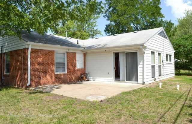 BONUS ROOM! photos photos BONUS ROOM! photos photos