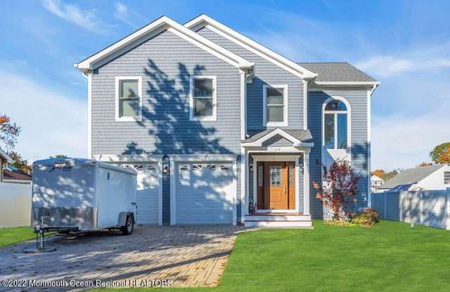 612 Lake Avenue photos photos