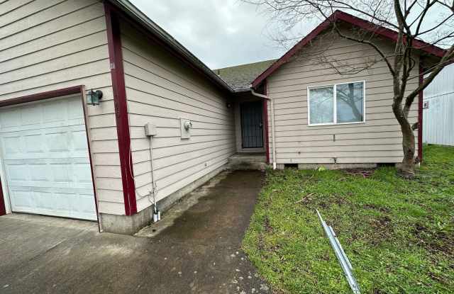 Single Level 3 Bedroom 2 Bath - 1 Car Garage - Lebanon photos photos