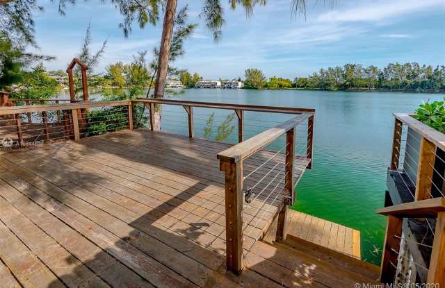 5009 SW 71st Pl - 5009 Southwest 71st Place, Glenvar Heights, FL 33155