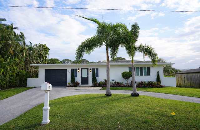 108 Southeast 31st Avenue photos photos