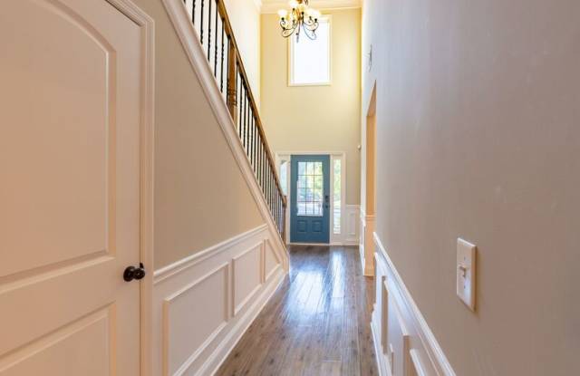 196 Towns Walk Drive Gallery 2