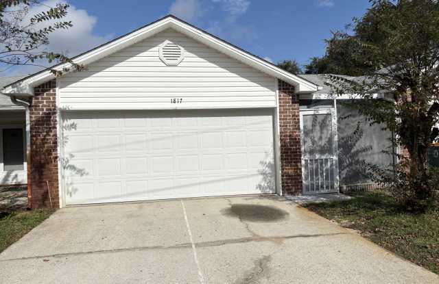 1817 COTTON TREE Court - 1817 Cotton Tree Court, Wright, FL 32547