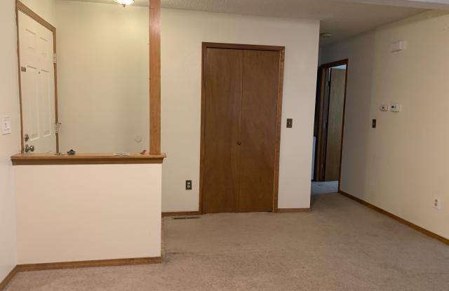 7760 W 87th Dr Apt L Gallery 2