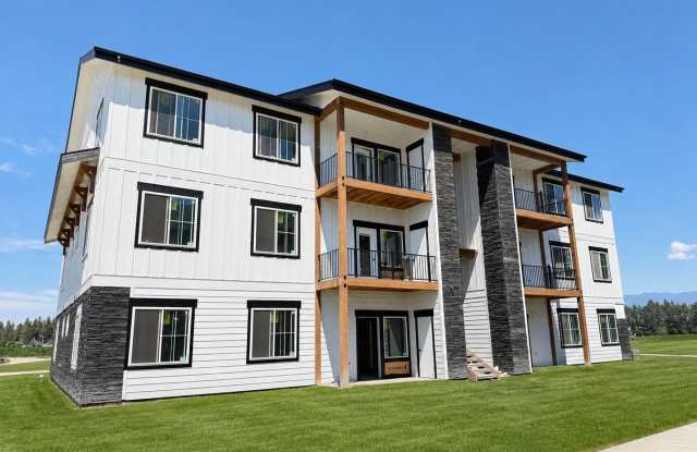 Luxury Living At Eagle Valley Ranch Apartments Gallery 3